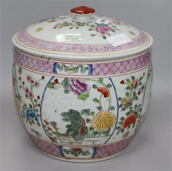 A Chinese lidded jardiniere height 30cm diameter 28.5cm